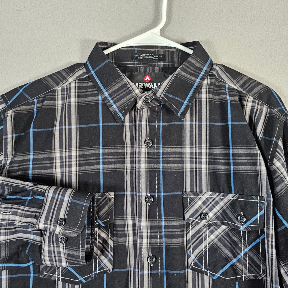 Airwalk‎ Plaid Button Down Mens XL Black Blue Long Sleeve Dual Pocket Shirt